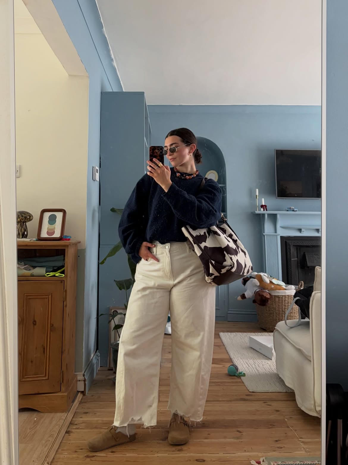 Felt cute so we took a pic… then Otis obviously had to join in 💛💌🧸 (1).jpg