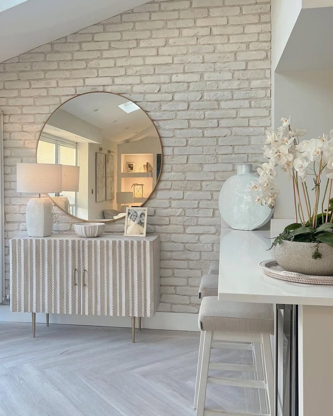 Happy hump day lovely people! Hope the week is treating you kind 🤍It’s day 3 of half term which.jpg