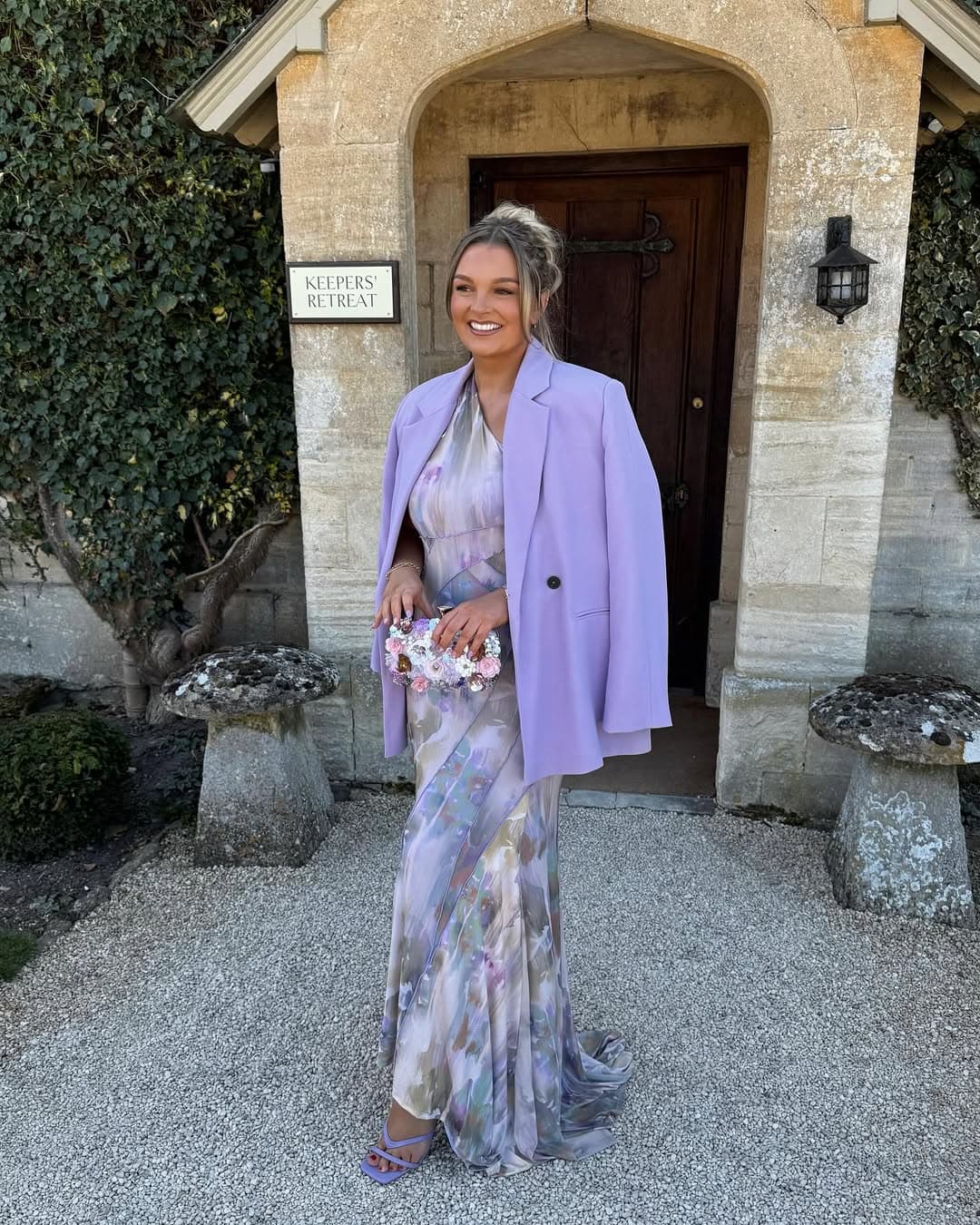 Celebrating The Swann’s 🦢🤍.jpg